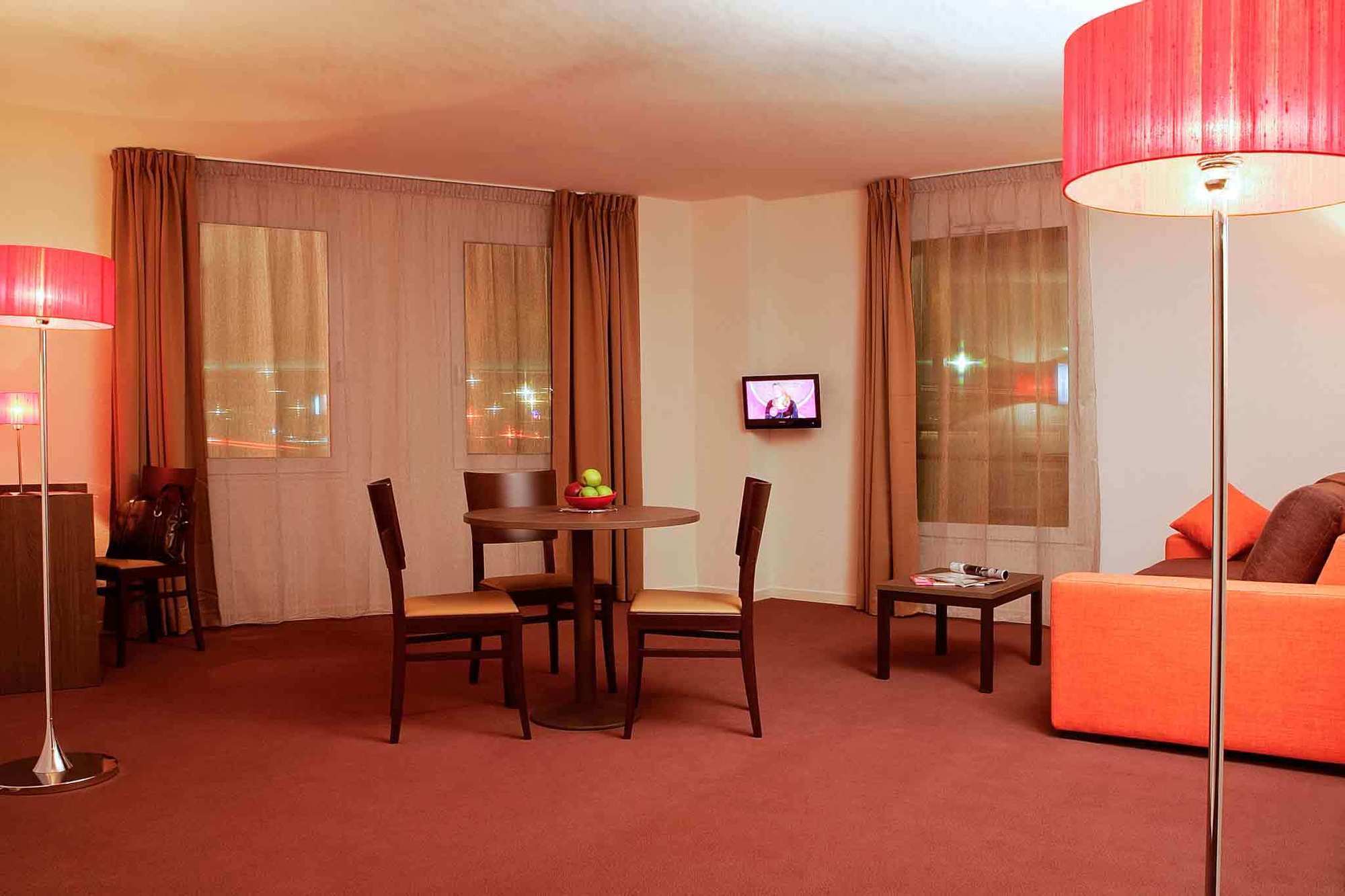 Aparthotel Adagio Access Orléans Exterior foto